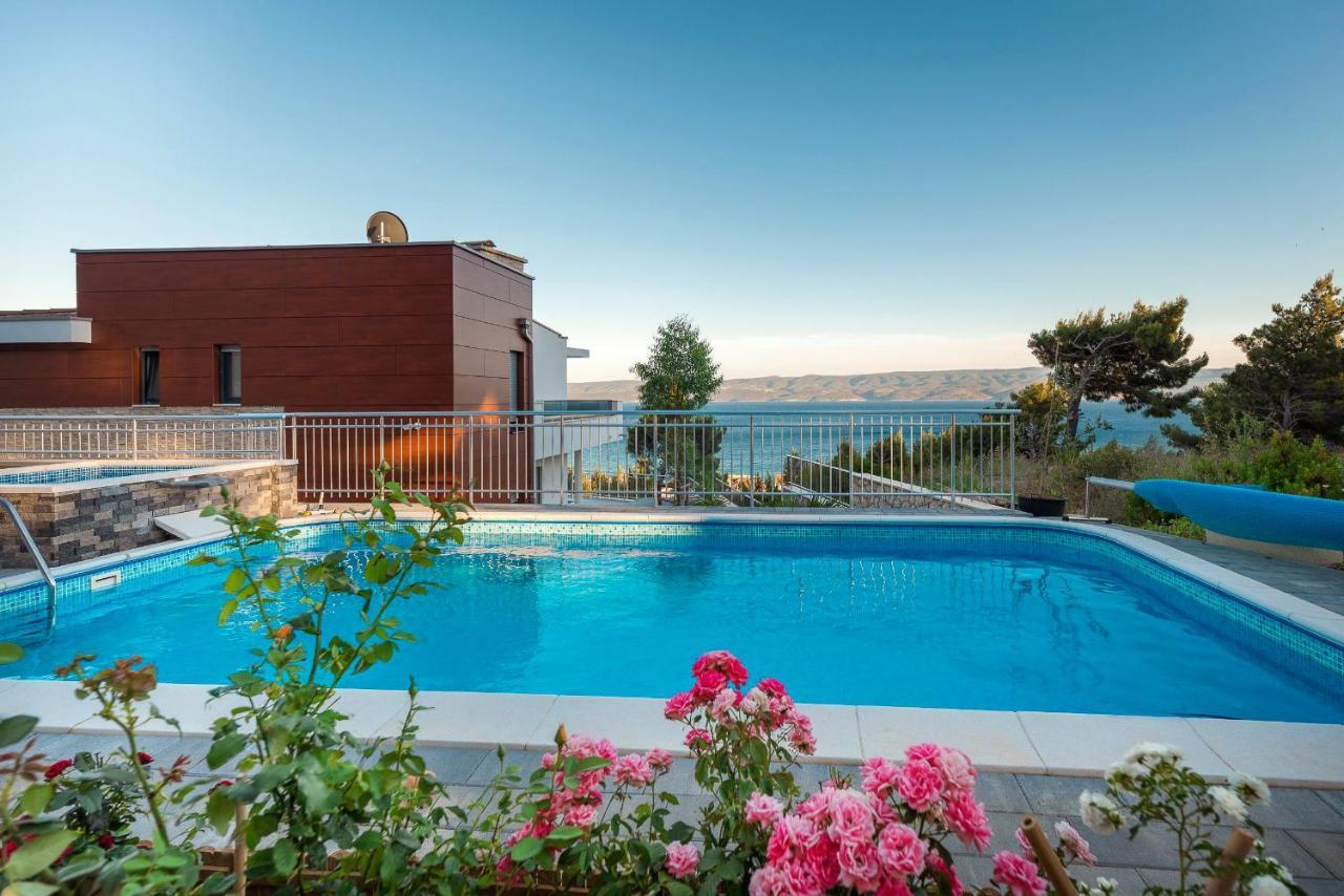 Villa Sara With Sea View And Private Heated Pool Omiš Exterior foto